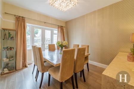 Hadleigh Estate Agents-7.jpg