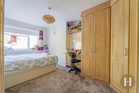 Hadleigh Estate Agents-33.jpg