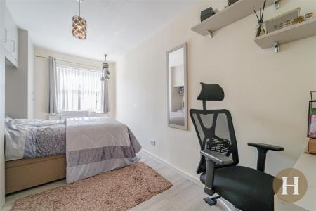 Hadleigh Estate Agents-39.jpg