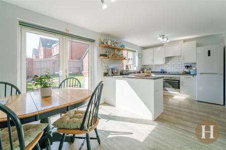 Hadleigh Estate Agents-8.jpg