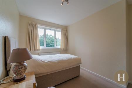 Hadleigh Estate Agents-17.jpg