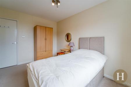 Hadleigh Estate Agents-18.jpg
