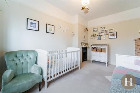 Hadleigh Estate Agents-26.jpg