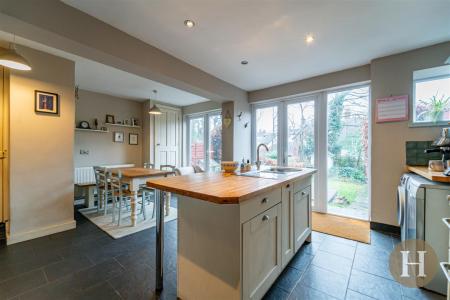 Hadleigh Estate Agents-5.jpg