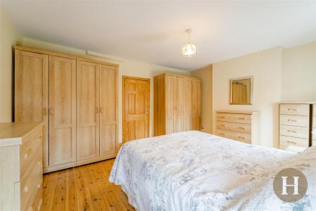 Hadleigh Estate Agents-20.jpg