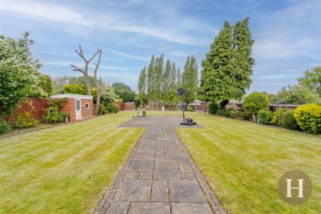 Hadleigh Estate Agents-48.jpg