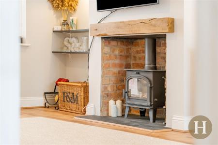Hadleigh Estate Agents-20.jpg