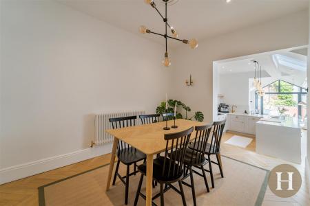 Hadleigh Estate Agents-11.jpg