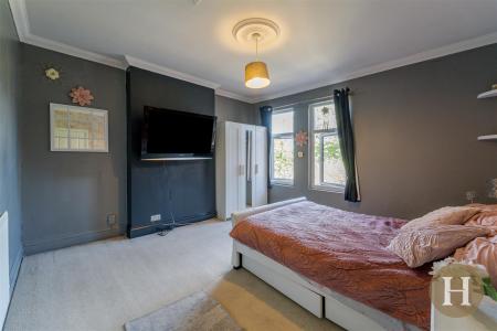 Hadleigh Estate Agents-25.jpg