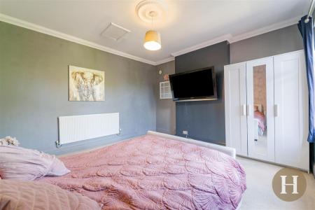 Hadleigh Estate Agents-28.jpg
