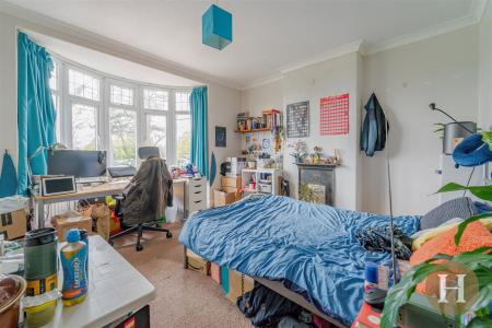 Hadleigh Estate Agents-25.jpg