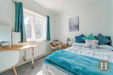 Hadleigh Estate Agents-23.jpg