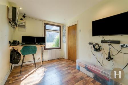Hadleigh Estate Agents-69.jpg