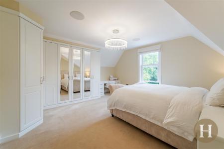 Hadleigh Estate Agents-77.jpg