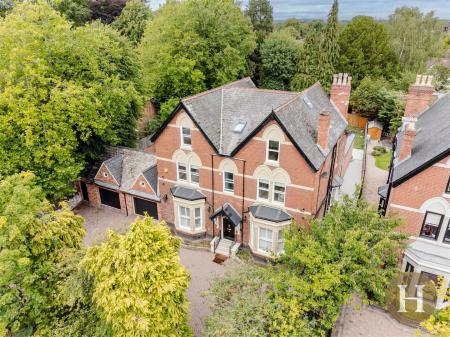 Hadleigh Estate Agents-133.jpg