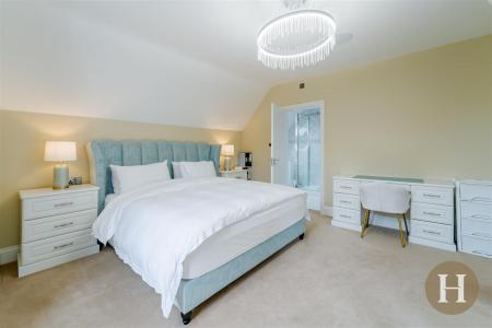 Hadleigh Estate Agents-84.jpg