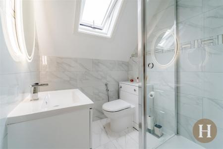 Hadleigh Estate Agents-86.jpg