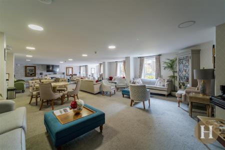 Hadleigh Estate Agents-25.jpg