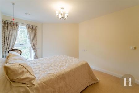 Hadleigh Estate Agents-3.jpg