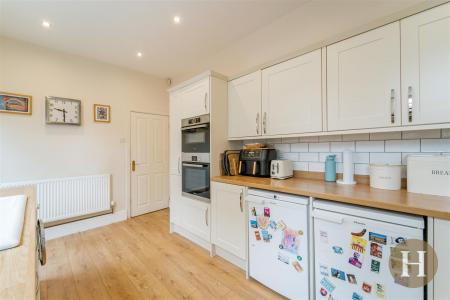 Hadleigh Estate Agents-14.jpg