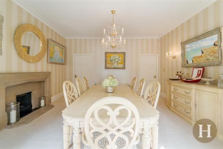 Hadleigh Estate Agents-87.jpg