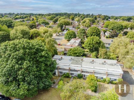 Hadleigh Estate Agents-39.jpg