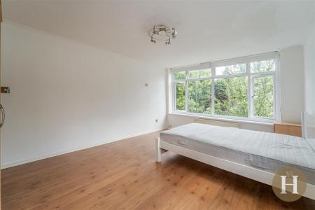 Hadleigh Estate Agents-13.jpg