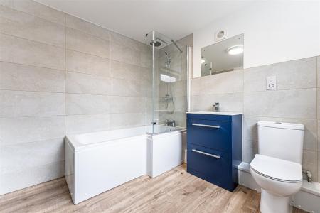 160 Lightwood Road - by Ralph Media Group 01092.jp