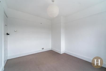 Hadleigh Estate Agents-10.jpg