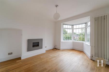 Hadleigh Estate Agents-18.jpg