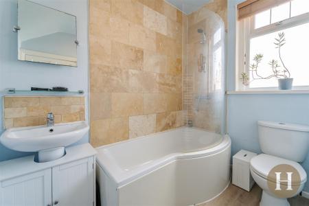 Hadleigh Estate Agents-22.jpg