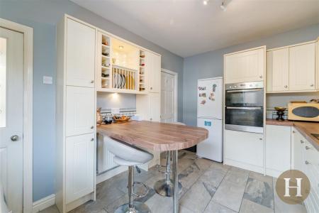 Hadleigh Estate Agents-4.jpg