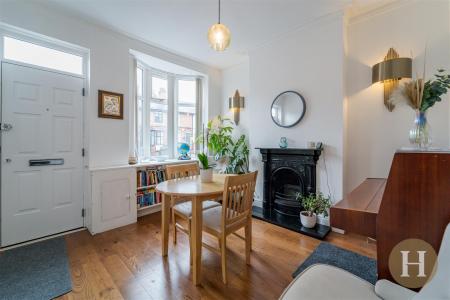 Hadleigh Estate Agents-2.jpg