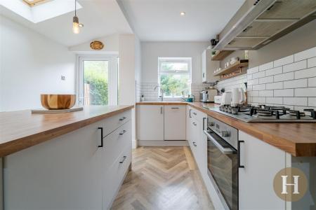 Hadleigh Estate Agents-12.jpg