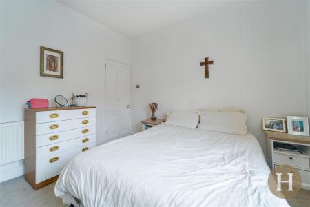 Hadleigh Estate Agents-18.jpg