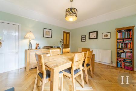 Hadleigh Estate Agents-13.jpg