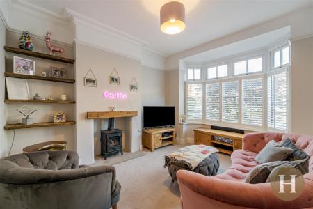 Hadleigh Estate Agents-1.jpg