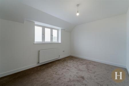 Hadleigh Estate Agents-26.jpg