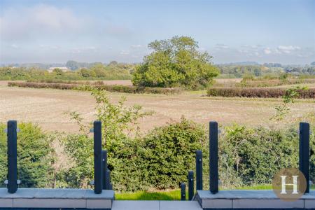 Hadleigh Estate Agents-61.jpg