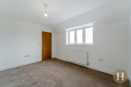 Hadleigh Estate Agents-27.jpg