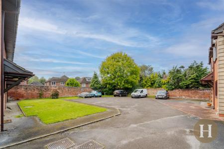 Hadleigh Estate Agents-14.jpg