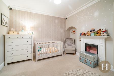 Hadleigh Estate Agents-13.jpg