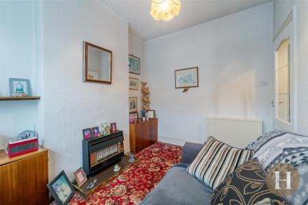 Hadleigh Estate Agents-3.jpg