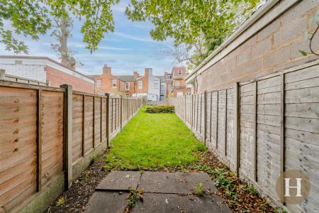 Hadleigh Estate Agents-30.jpg