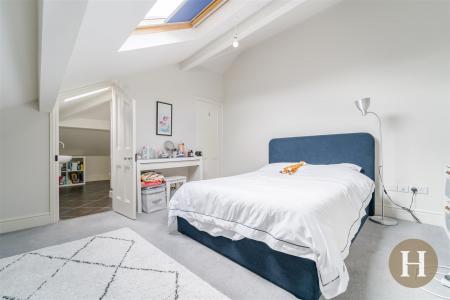 Hadleigh Estate Agents-60.jpg