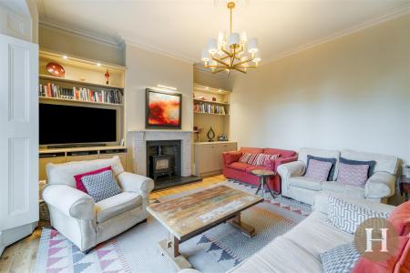 Hadleigh Estate Agents-5.jpg