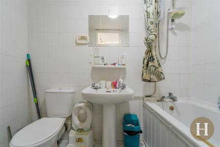 Hadleigh Estate Agents-17.jpg