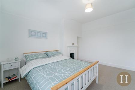 Hadleigh Estate Agents-39.jpg