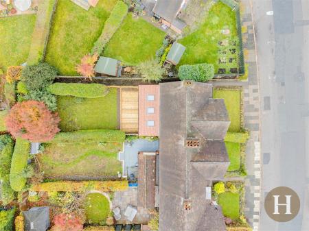 Hadleigh Estate Agents-67.jpg