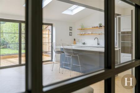 Hadleigh Estate Agents-53.jpg